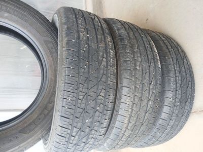 225/65R17 Tires