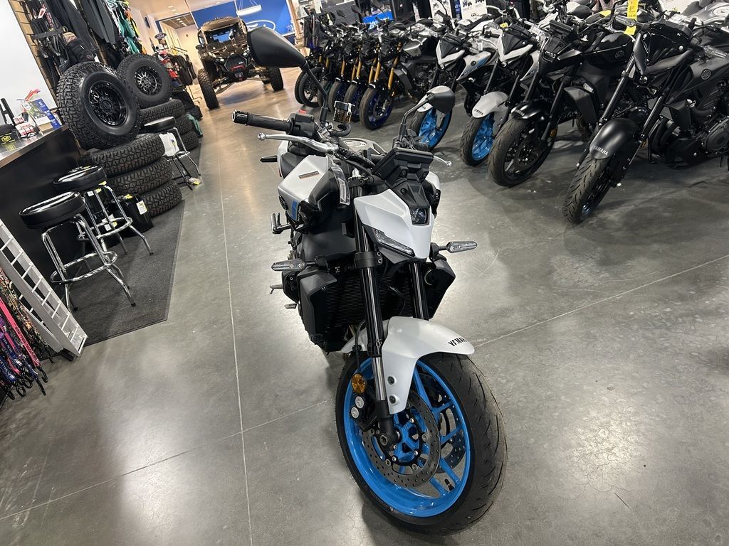 2025 Yamaha MT-09