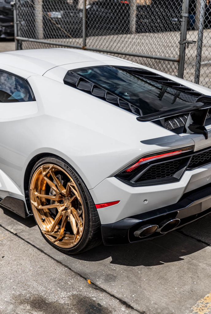 2019 Lamborghini Huracan LP 580-2