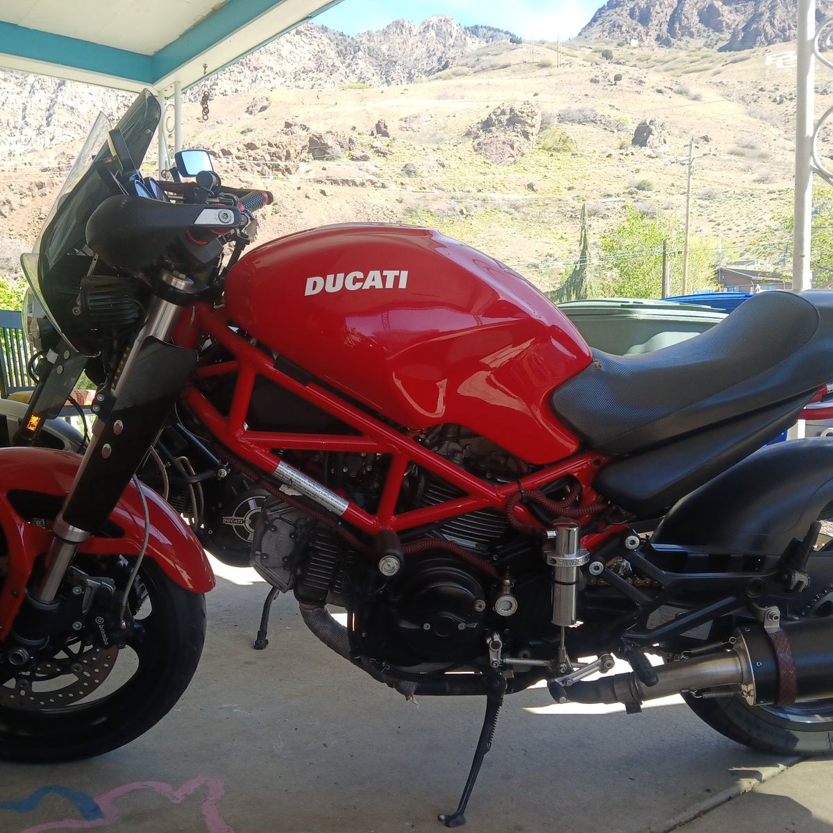 2007 Ducati 695