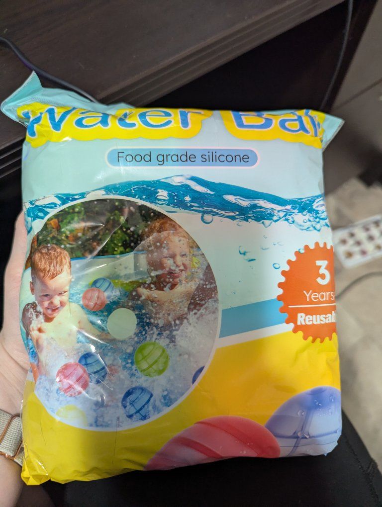 New Reusable water balloon 48 pack