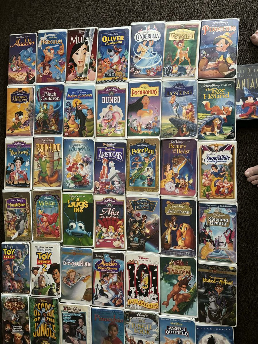 VHS DISNEY VIDEOS