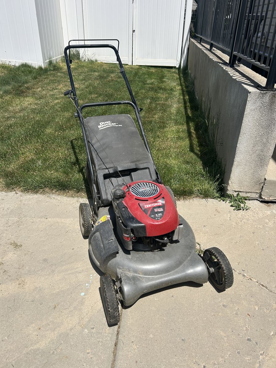 Lawnmower Mower Craftsman - Runs