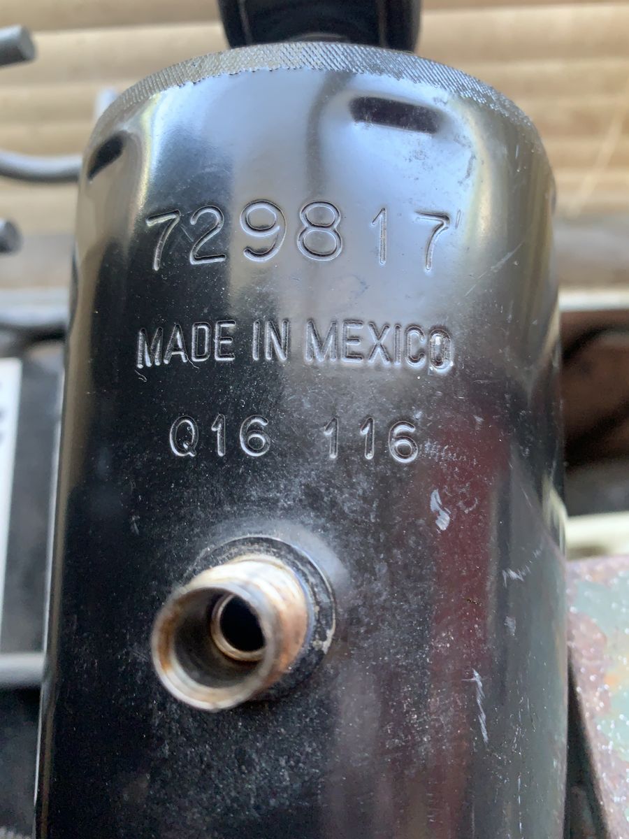 Air shocks 729817 Q16