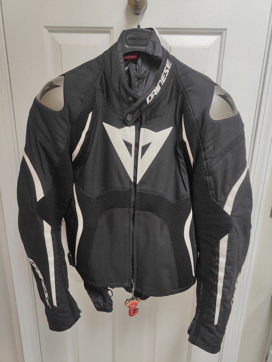 Dainese Estrema size 52