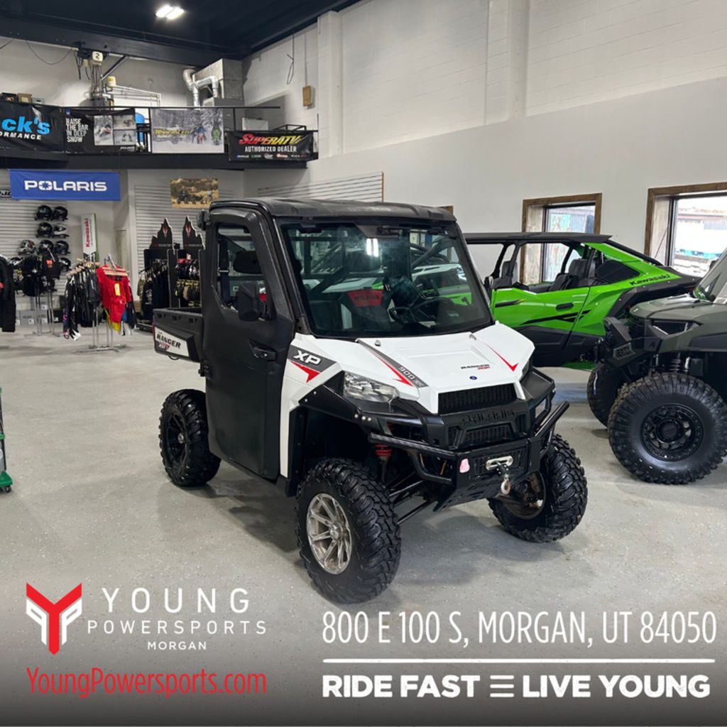 2014 Polaris® Ranger® XP 900 EPS White Lightning LE