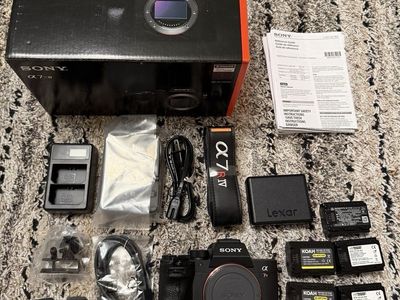 Sony A7R IV 35mm Full-Frame Camera with 61.0 Megapixels - *Includes Additional Accessories* Shutter Count: 569