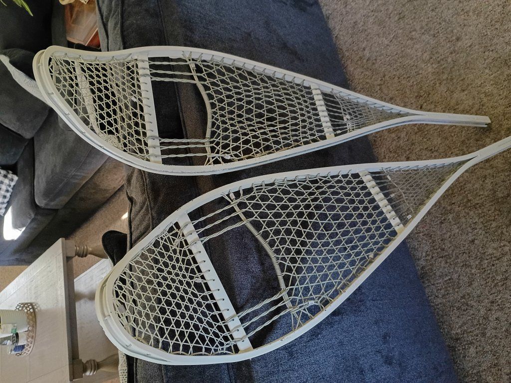 Vintage 1983 US Military Snowshoes
