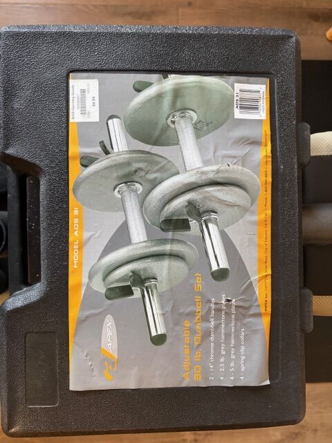 Adjustable dumbbell set with curl bar