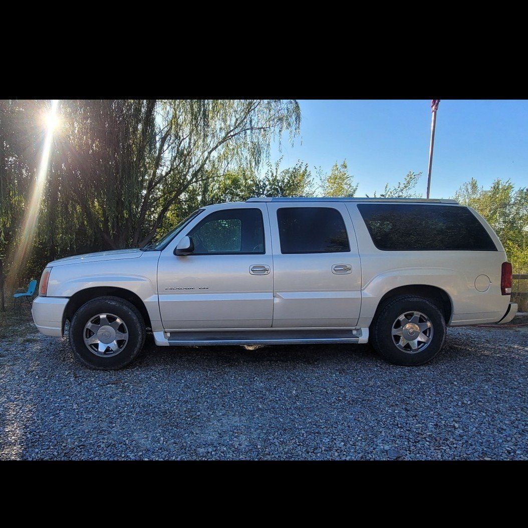 2005 CADILLAC ESCALADE ESV
