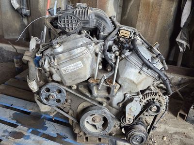 2010 Ford Fusion Engine with Transmission