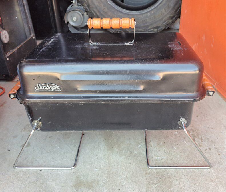 Sunbeam Patio Master Vintage Charcoal Grille