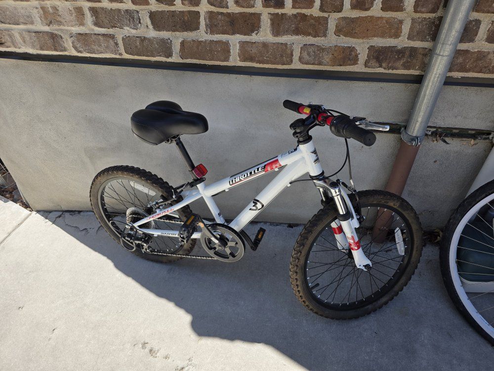 nice kids bike