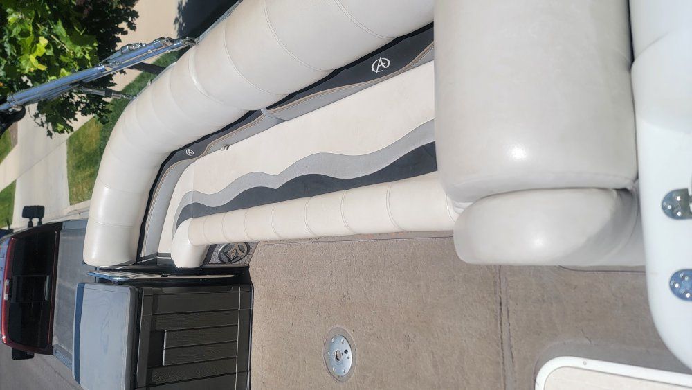 2013 Avalon Funship Pontoon