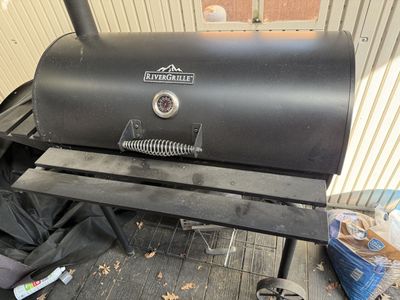RiverGrille Charcoal Griller With Cover