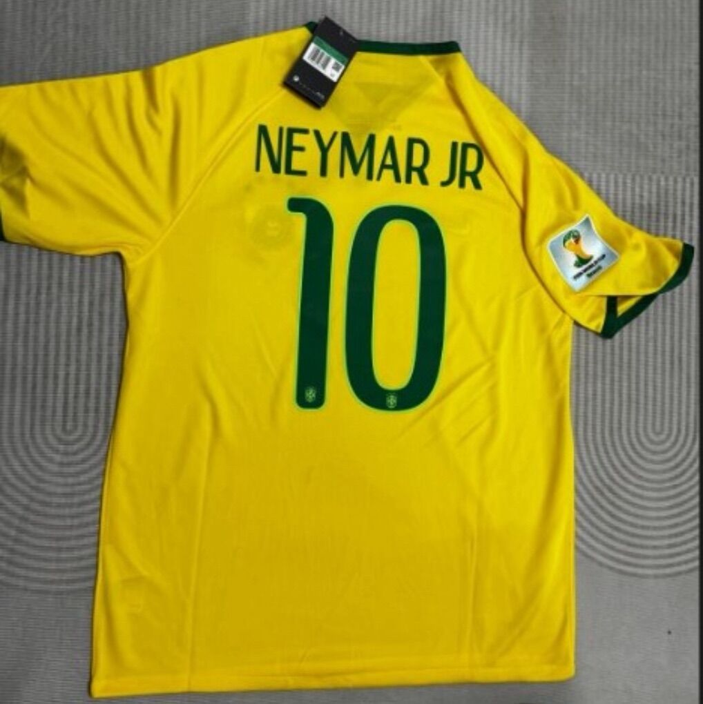 Neymar Jr. #10 | XL | Brazil 2014 Home Jersey
