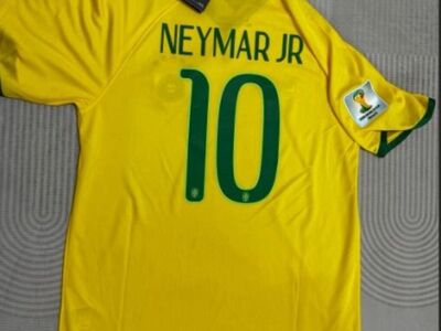 Neymar Jr. #10 | XL | Brazil 2014 Home Jersey