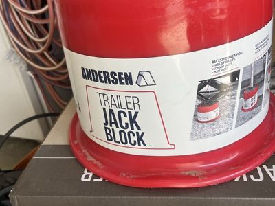 Andersen trailer Jack Block