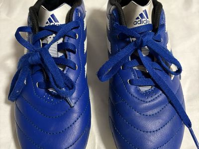 Adidas Blue Soccer Cleats Youth Size 3- Good Condition for Young Athletes