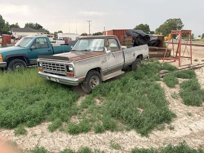 1984 Dodge RAM 250 SE