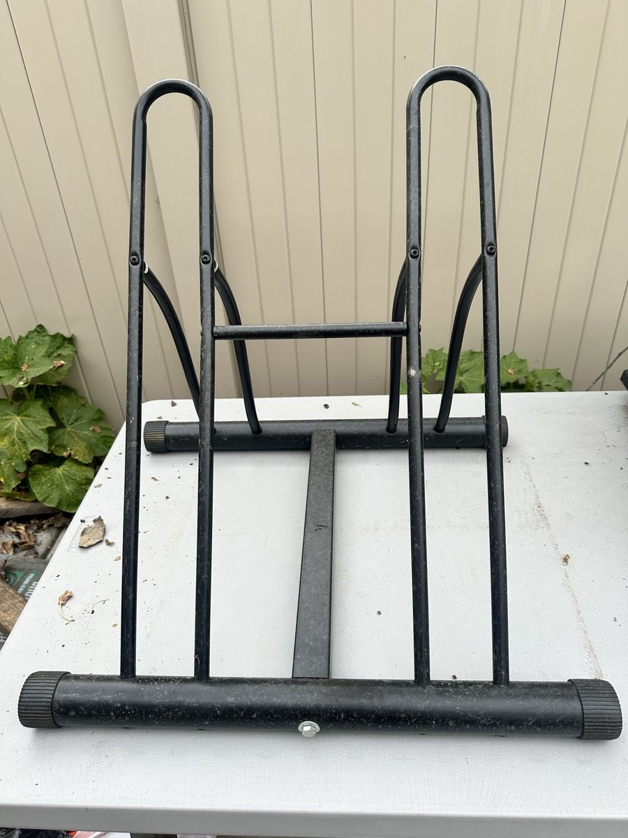 Two bike storage rack