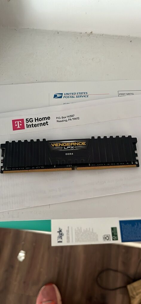 16gb 3200 mhz Corsair Ram