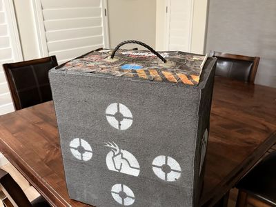 Archery target like new