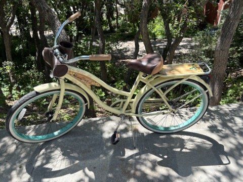 Women's Beach Cruiser :)