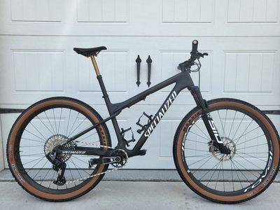2025 Specialized Epic World Cup Full-suspension Carbon Mountain Bike Medium/Large w/ UPGRADES