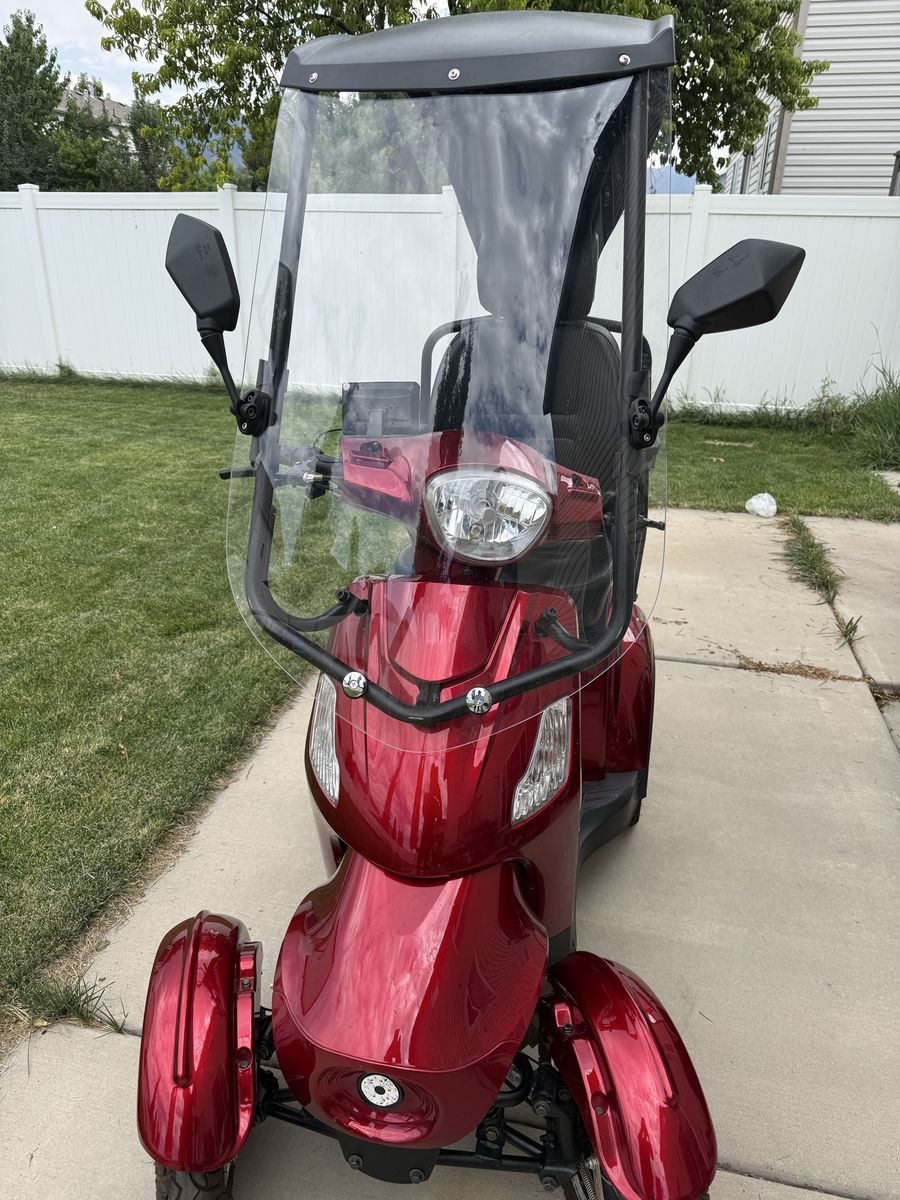 Cozy Trikes LuxuryTon X-1000 4 Wheels Electric Mobility Scooter with  with removable canopy and windshield