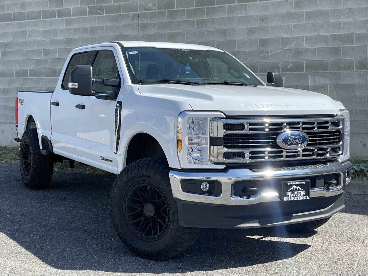 2025 Ford F-250 Super Duty XLT