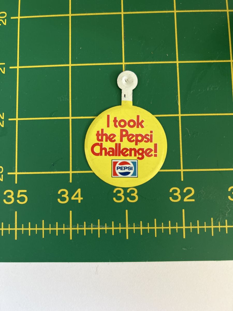 Vintage Pepsi Challenge tab button