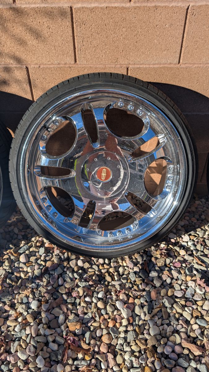 22" lowenhart wheels