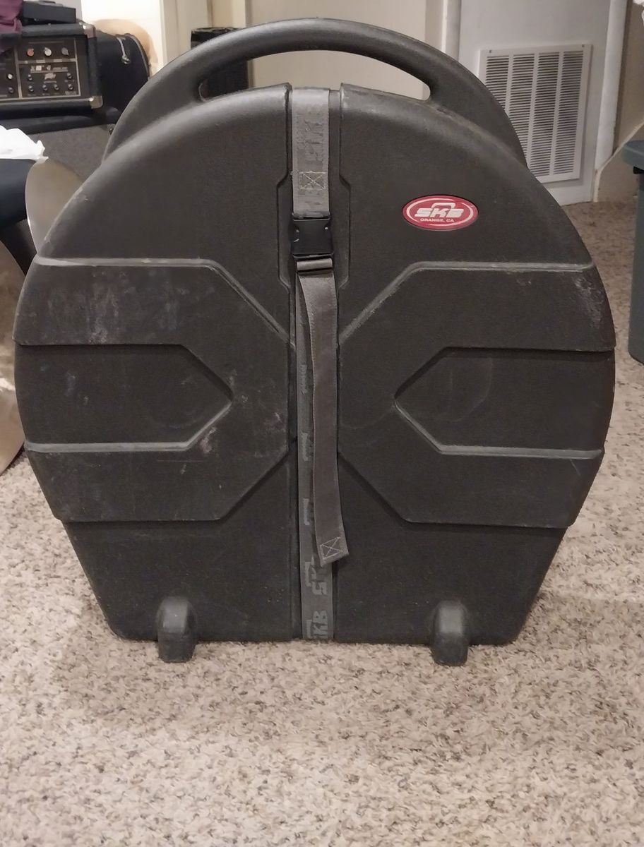 SKB Rolling Hard Cymbal Case with Tow Handle and Straps