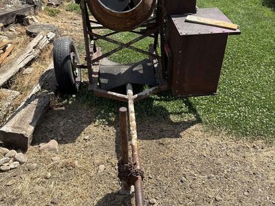 Cement mixer