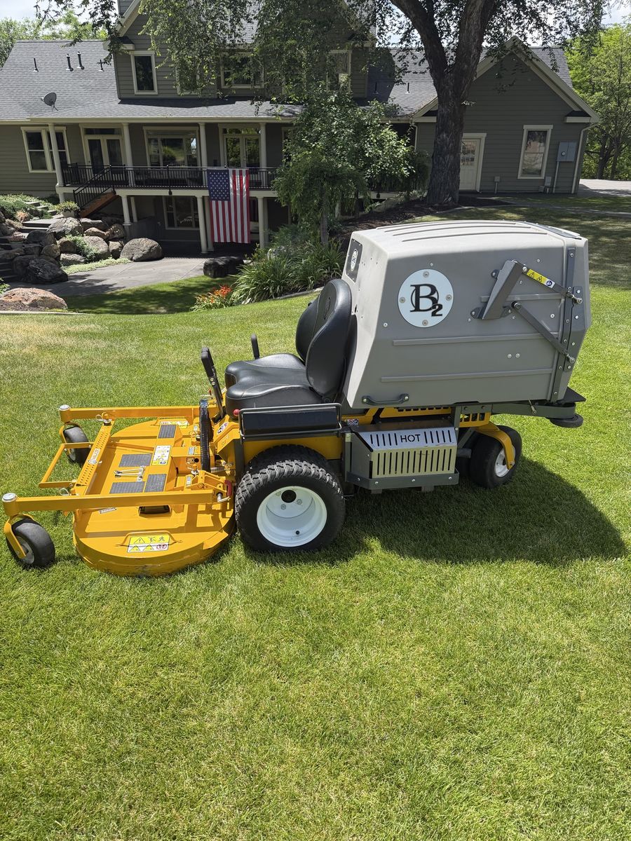Walker T27i mower 79 hrs power dump