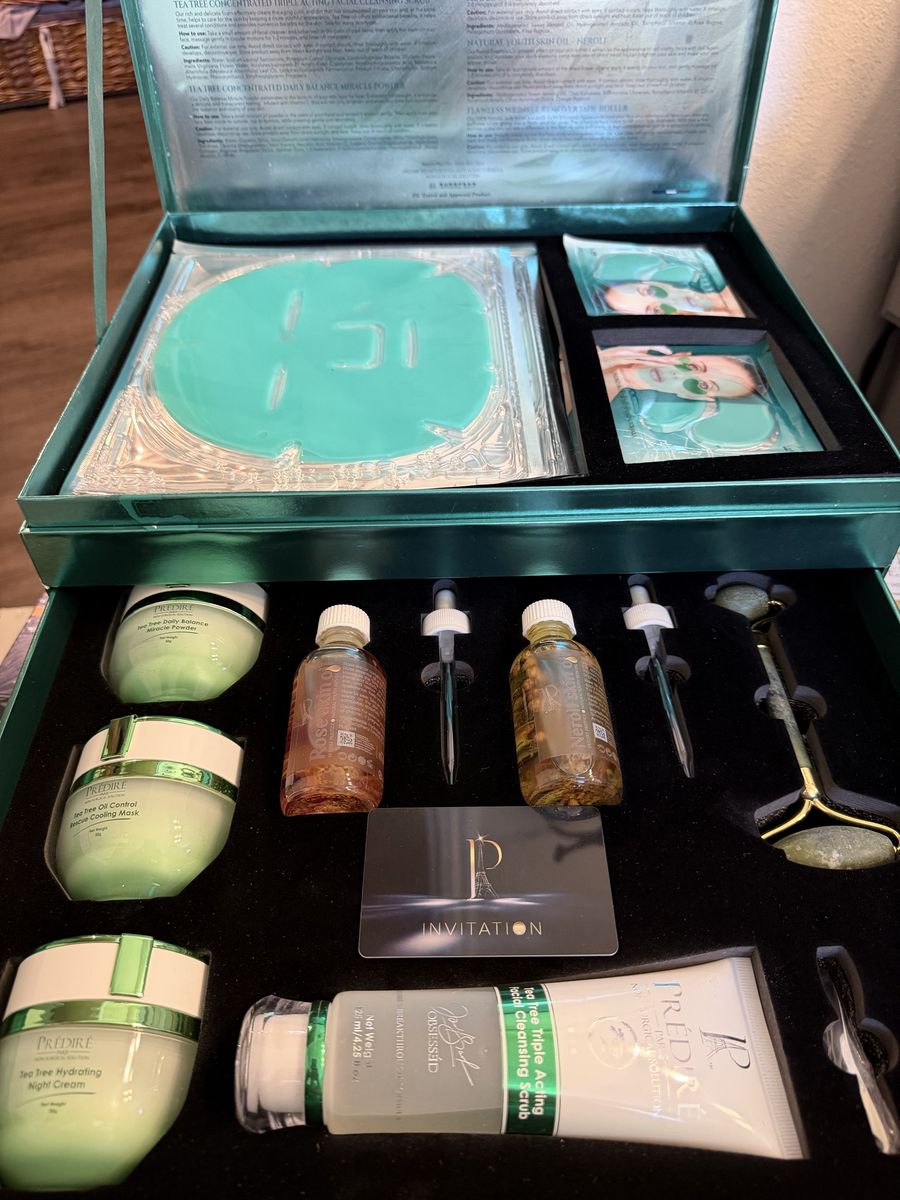 PRÉDIRÉ Paris Purified Tea Tree Concentrated Skincare Set with Natural Tea Tree Essential Oil Retails for $2,000.