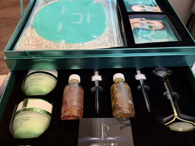 PRÉDIRÉ Paris Purified Tea Tree Concentrated Skincare Set with Natural Tea Tree Essential Oil Retails for $2,000.