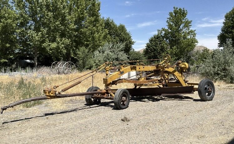 Vintage Pull-Type Road Grader Towed Grader Farm Equipment