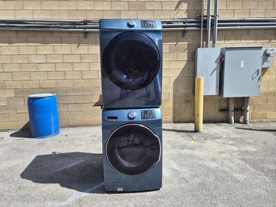 Great Samsung Stackable electric,free Delivery