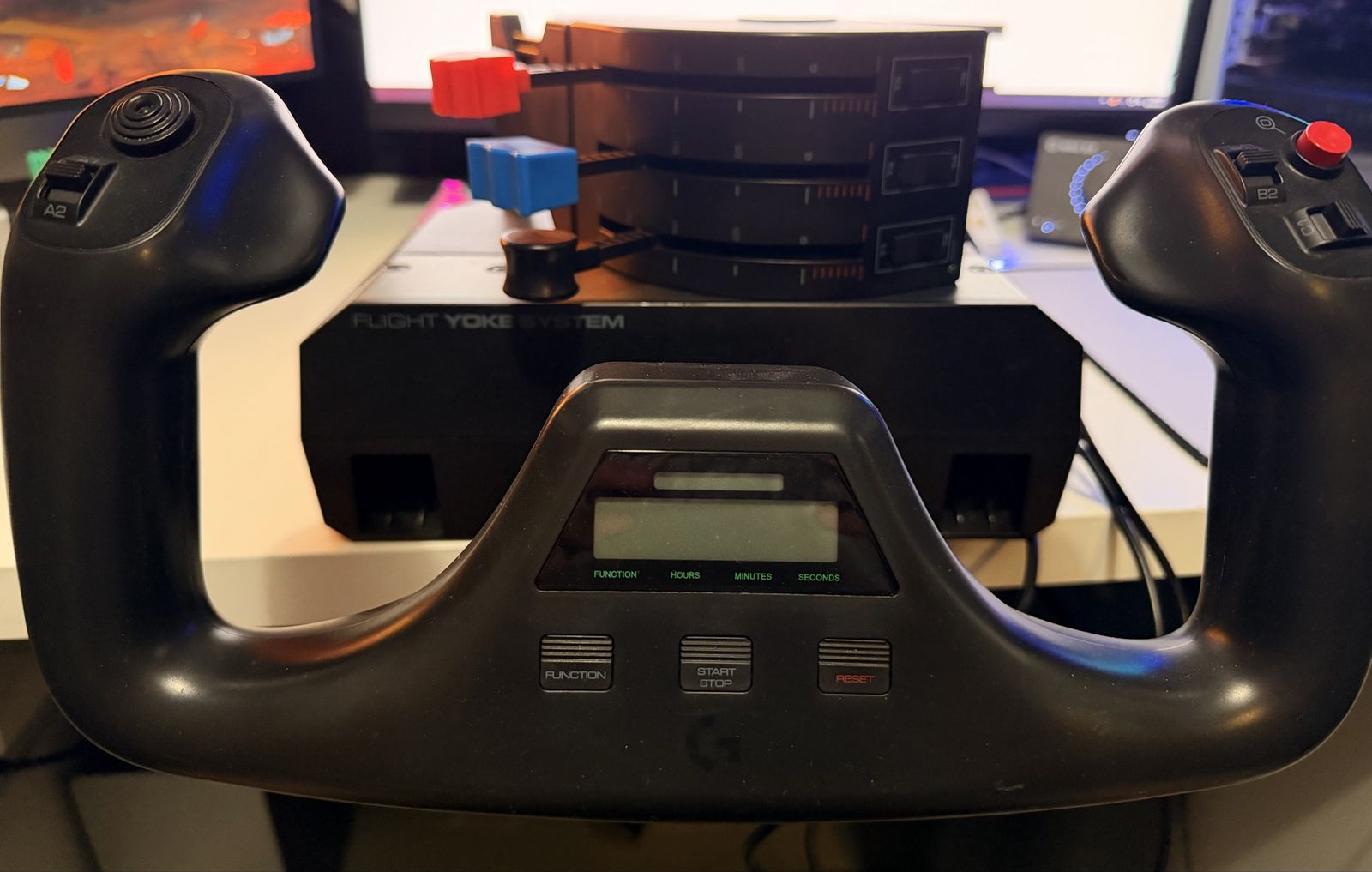 Logitech G Saitek Pro Flight Yoke System with Throttle Quadrant