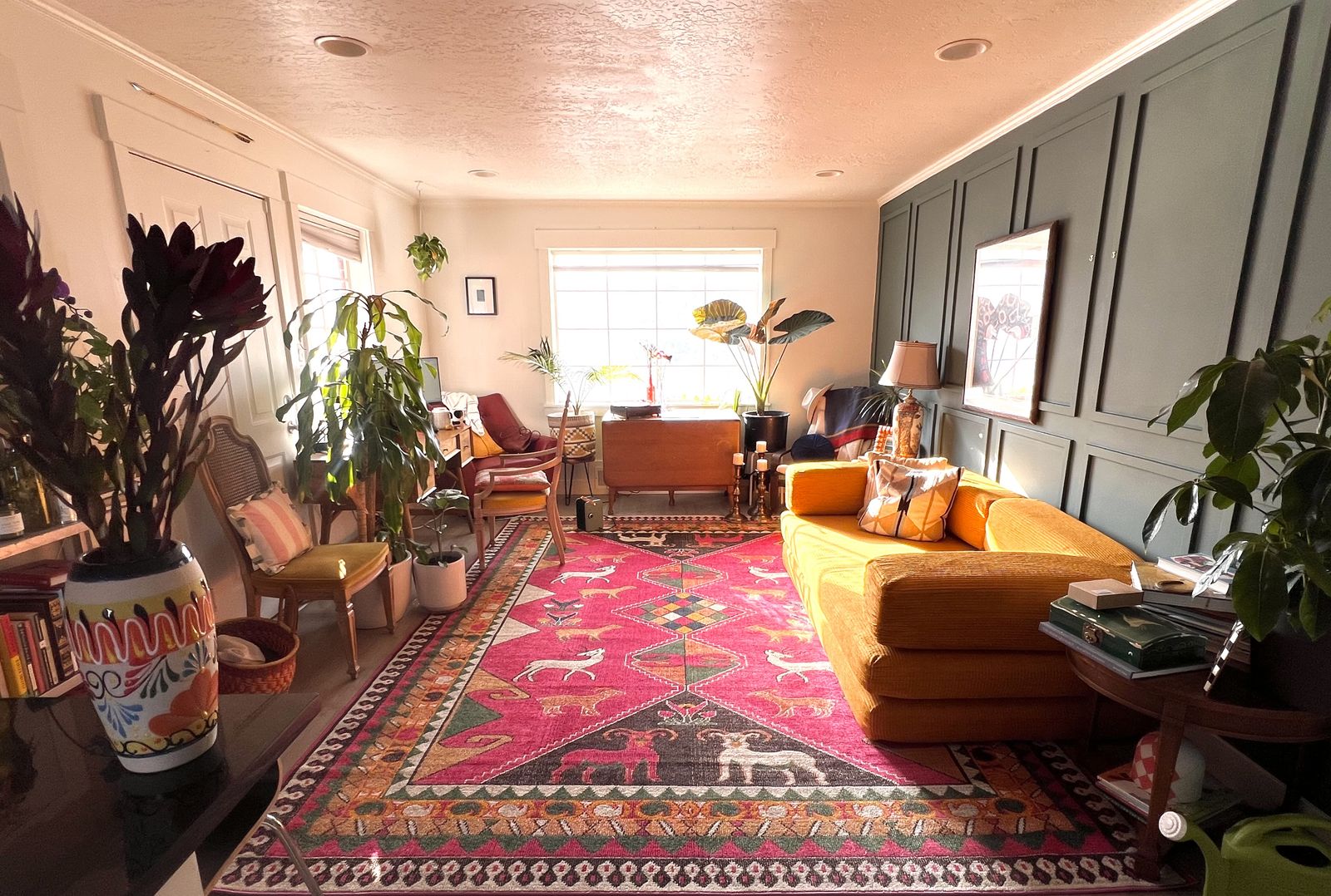 Main image 3