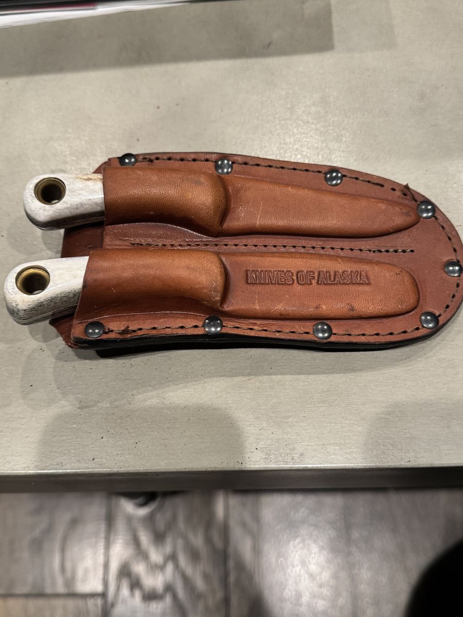 Knives of Alaska Muskrat/Cub combo