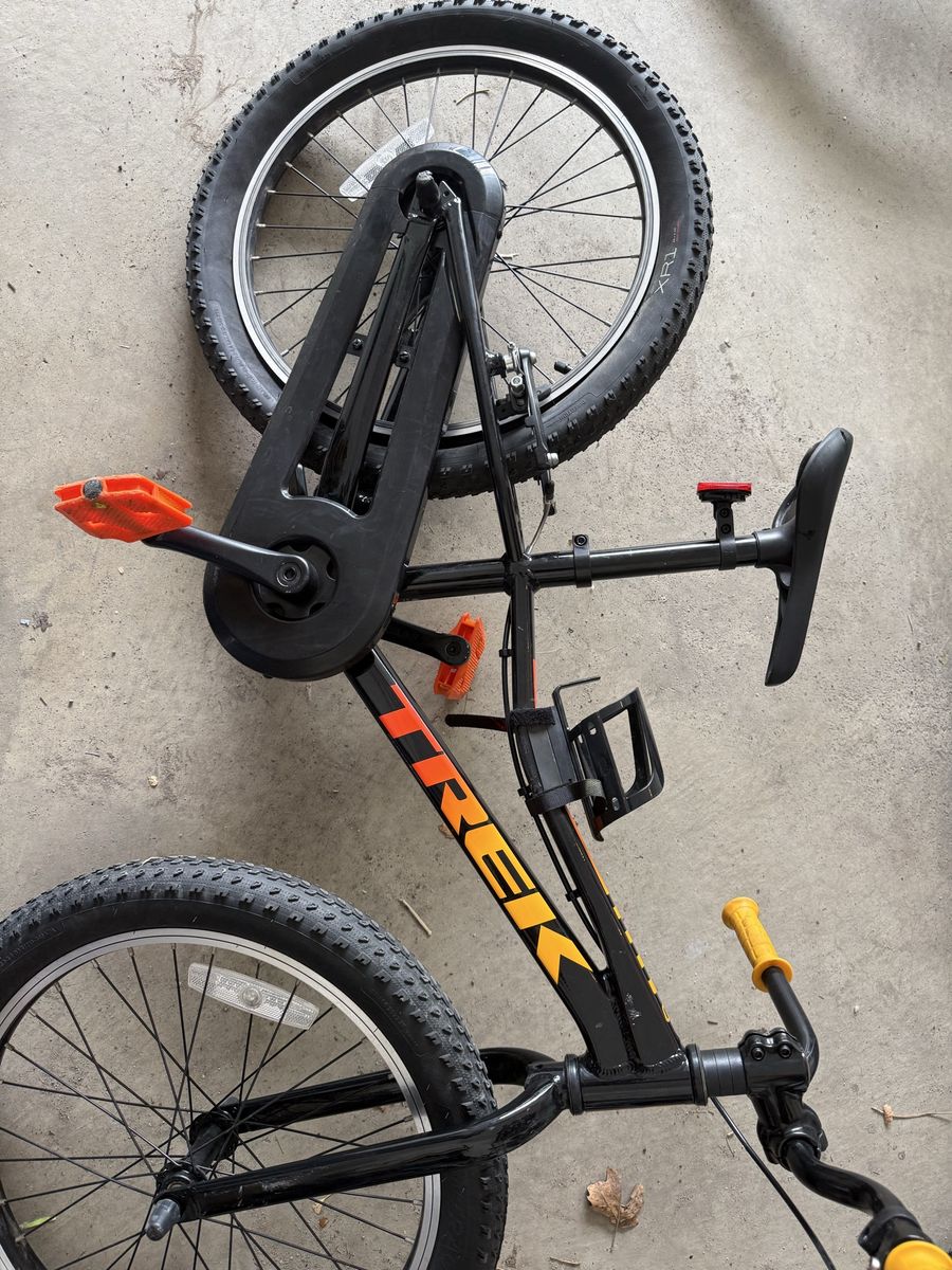 Trek 20” single gear kids mountain bike