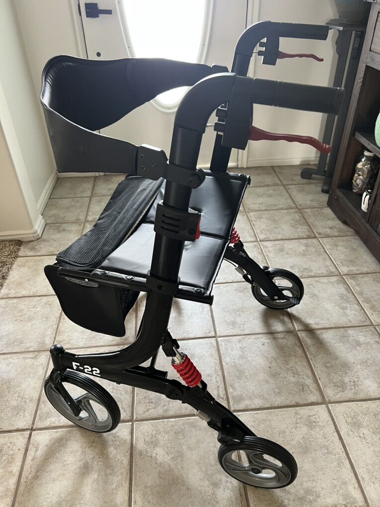 Drive HD Euro Style Rollator With Suspension
