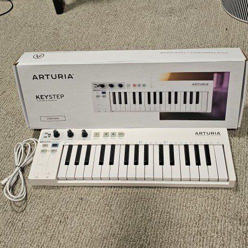 Arturia keystep 32 key midi controller velocity and aftertouch
