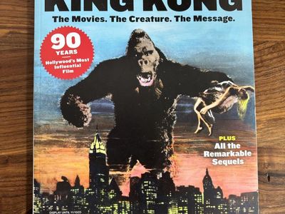Magazine collection - Smithsonian & Life magazines
