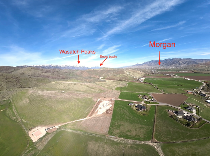 Main image 6