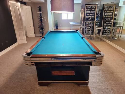 Free pool table 8x9