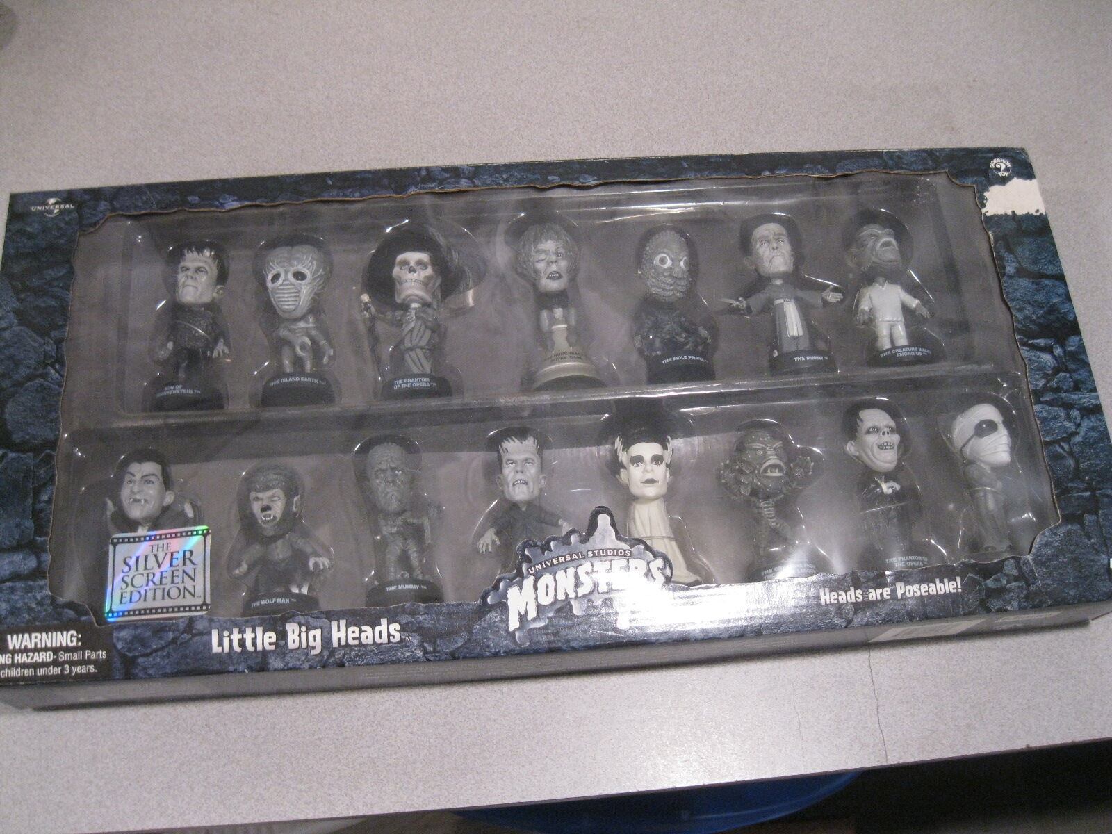 Universal Studios Monsters Little Big Heads Figures